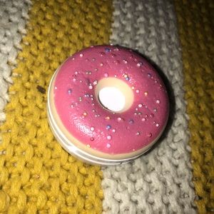 I Heart Revolution Donut Eyeshadow Palette